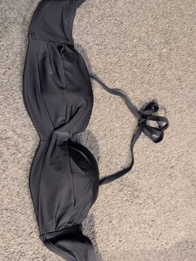 VICTORIAS SECRET Black Bandeau Bikini Top